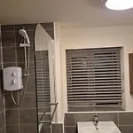 Dengenzy House